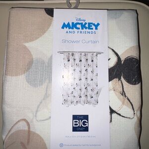 NEW Disney Mickey Mouse and Friends 70x72 Shower Curtain